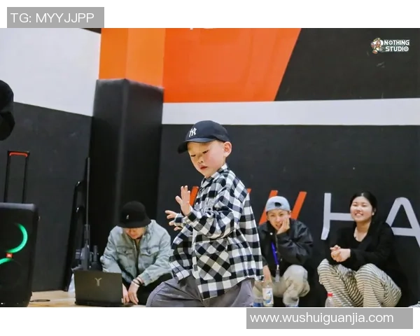 街舞文化的碰撞与融合：探秘杭州街舞队的竞技与创意之旅